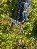 10 BLACK ELECTRIC FENCING STAKES - 4