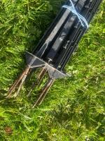 10 BLACK ELECTRIC FENCING STAKES - 3