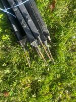 10 BLACK ELECTRIC FENCING STAKES - 3
