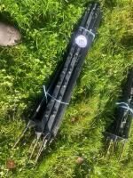 10 BLACK ELECTRIC FENCING STAKES - 4