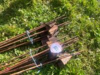 20 METAL ELECTRIC FENCING STAKES - 3