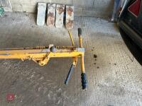 Buy It Now Lot 12 - 4