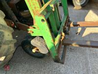 Buy It Now Lot 16 - 9