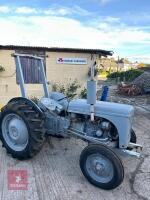 FERGUSON DIESEL T20 2WD TRACTOR - 4