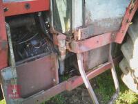 1982 MASSEY FERGUSON 698 4WD TRACTOR - 5