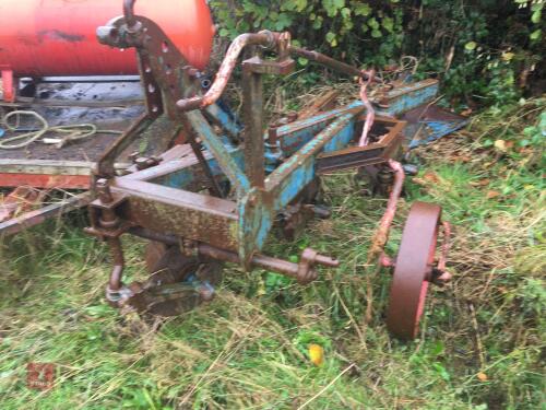 RANSOMES 3 FURROW PLOUGH