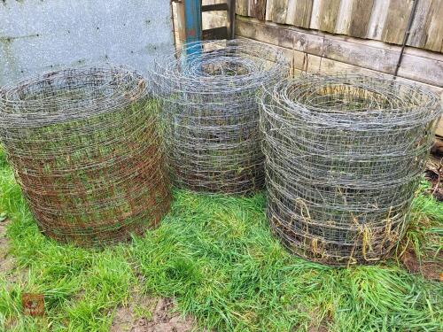 3 ROLLS OF STOCK NETTING