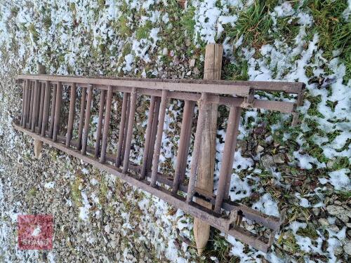 3 X STEEL FEED BARRIERS (S/R)