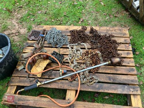 GAS TORCH, CHAINS, BRACKETS ETC