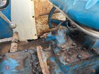 FORD 4000 2WD TRACTOR - 35