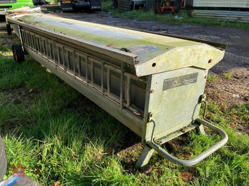 BATEMAN 8' CREEP FEEDER
