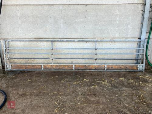 14' 6'' GALVANISED FEED BARRIER (151)