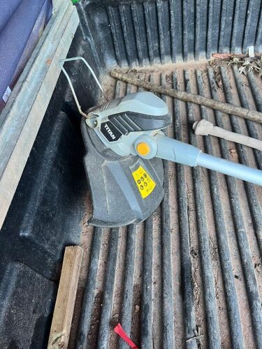 ELECTRIC HEDGE TRIMMER WITH CHARGER