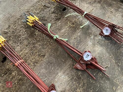 10 METAL ELECTRIC FENCE STAKES (114)