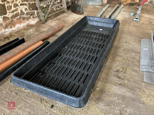 PAXTON 10' CATTLE FOOTBATH (148)