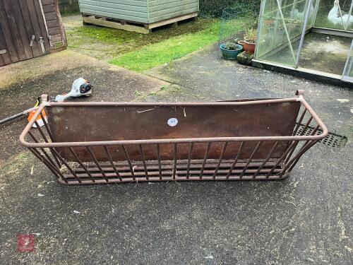 6' WALL-MOUNTED HAY RACK (177)