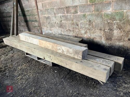 5 LARGE SQUARE POSTS (156)