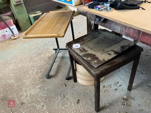2 TABLES