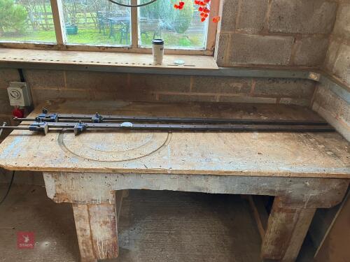 2 RECORD 136 6' SASH CLAMPS