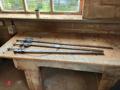 3 RECORD SASH CLAMPS