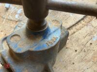 RECORD 153A CLAMP - 4