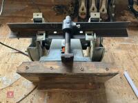 ELU BENCH GRINDER - 4
