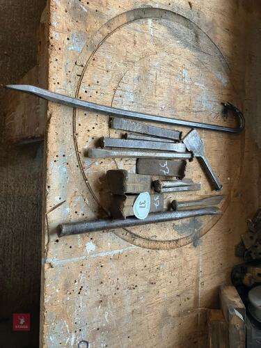 CHISELS, BAR, WEDGES ETC