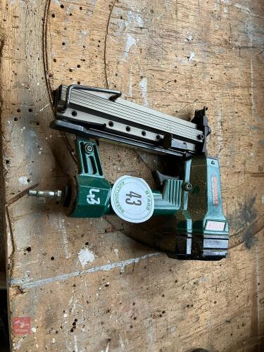 OMER AIR NAIL GUN