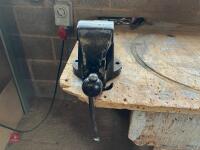 JS MARTT MFS NO25 BENCH VICE - 3