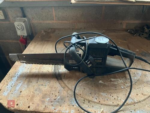 B & D ALLIGATOR SAW