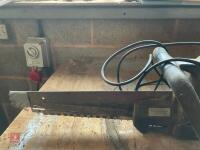B & D ALLIGATOR SAW - 5