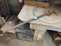 WOODEN 3' SASH CLAMP
