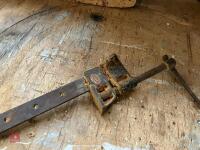 WOODEN 3' SASH CLAMP - 2