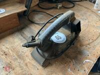 BLACK & DECKER BELT SANDER - 4