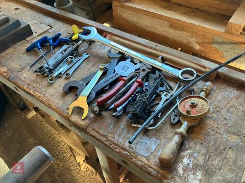 MIXED HAND TOOLS