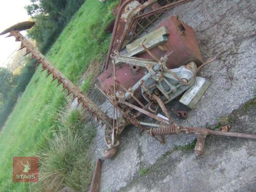 FERGUSON REAR FINGER BAR MOWER (S/R)