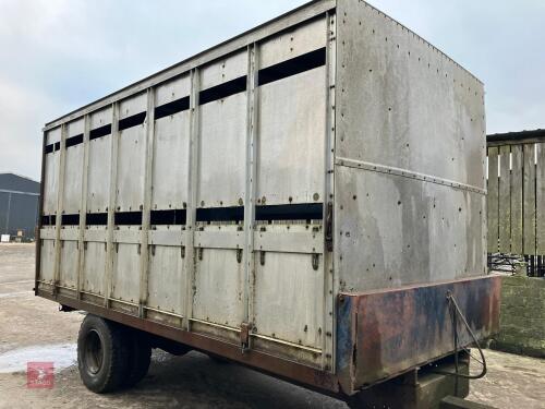 17' DAVID WILLIAMS LIVESTOCK TRAILER
