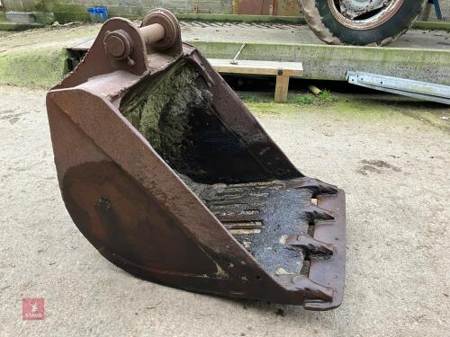 40'' DIGGING BUCKET