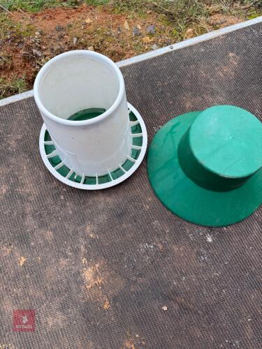 CHICKEN FEEDER