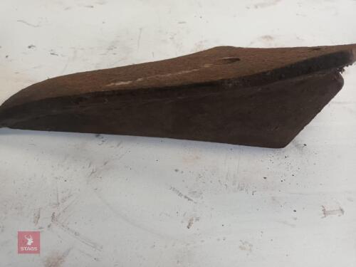 1 PLOUGH TIP