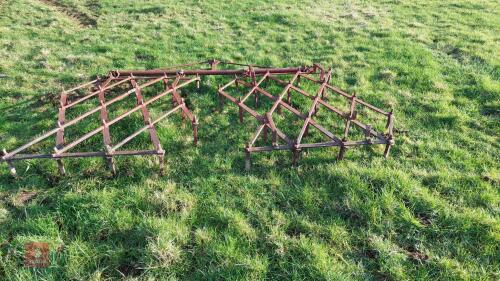 DRAG HARROWS