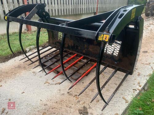 8FT WIDE WHITES MATERIAL HANDLING GRAB