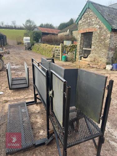 SHEEP COMBI CLAMP C/W RAMP