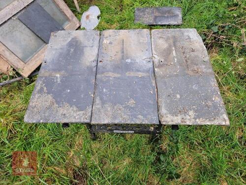 APPROX 300 RECLAIMED SLATES