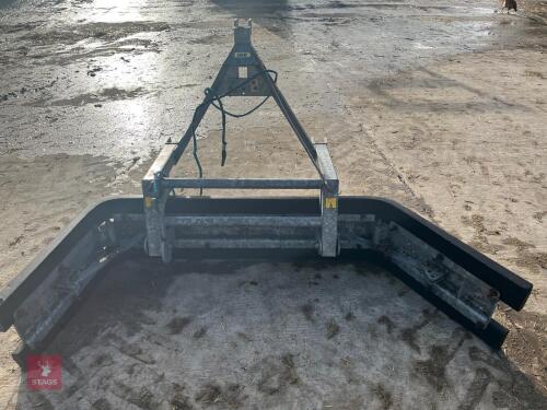 IAE YARD SCAPER