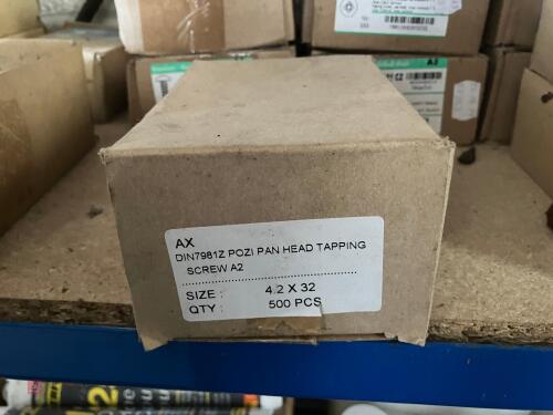 500 X 4.2 X 32 WOOD SCREWS