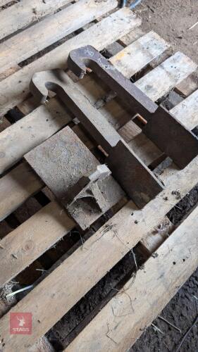 MERLO WELD ON BRACKETS