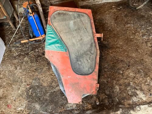 DAVID BROWN 990 TRACTOR DOOR