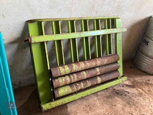 CLAAS QUADRANT 2200 TAILGATE