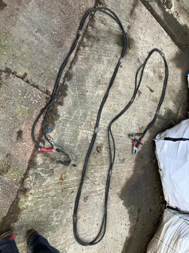 HEAVY DUTY EXTRA LONG JUMP LEADS